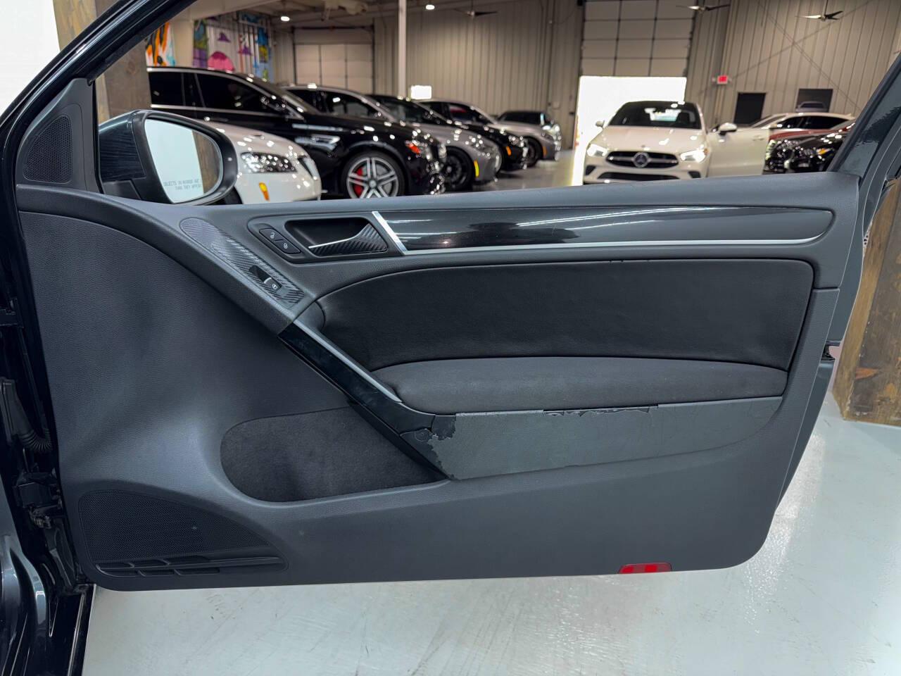 Volkswagen GTI 2.0T Coupe 2010