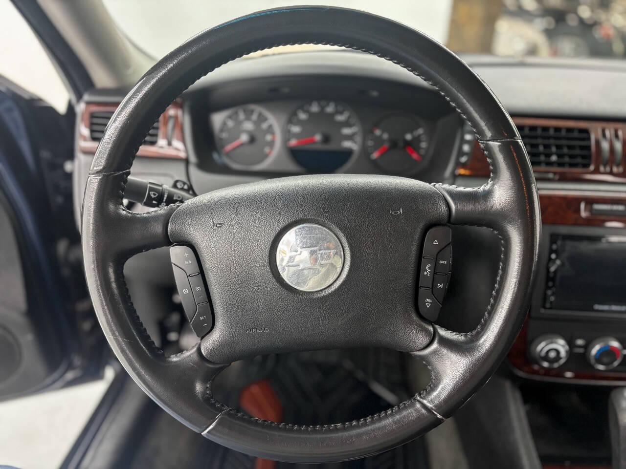 Chevrolet Impala LS 2011