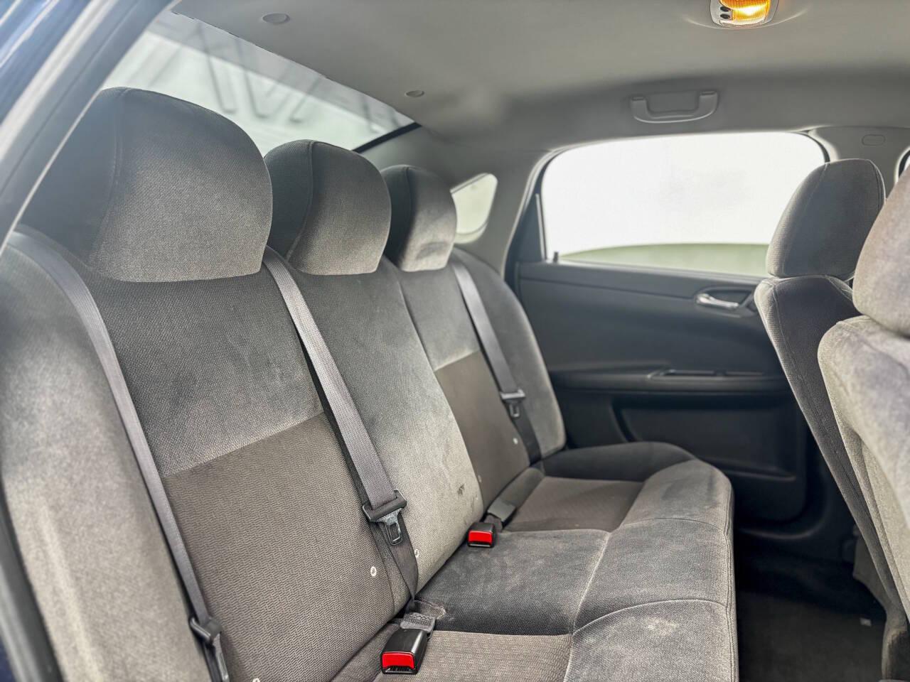 Chevrolet Impala LS 2011