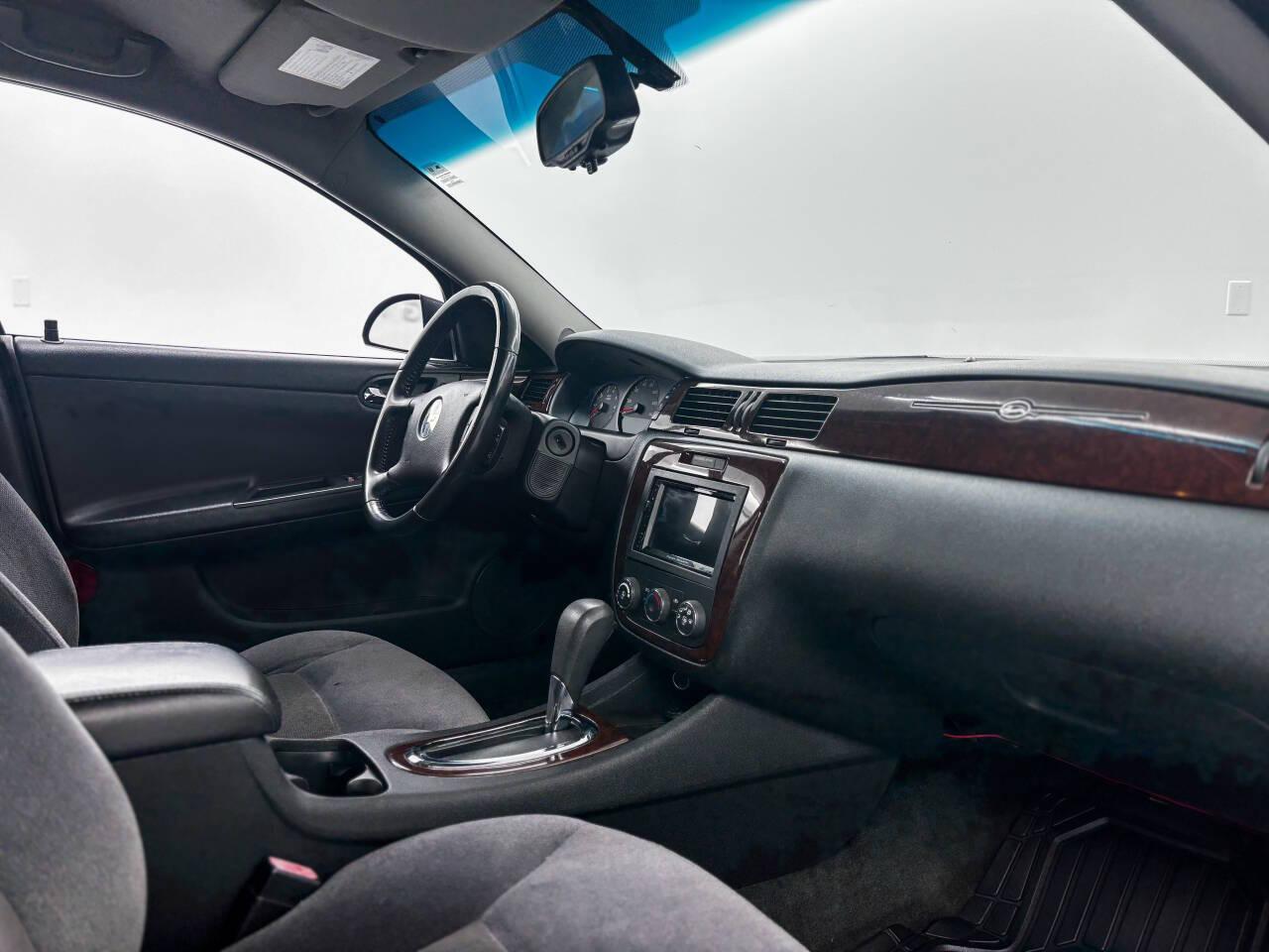 Chevrolet Impala LS 2011