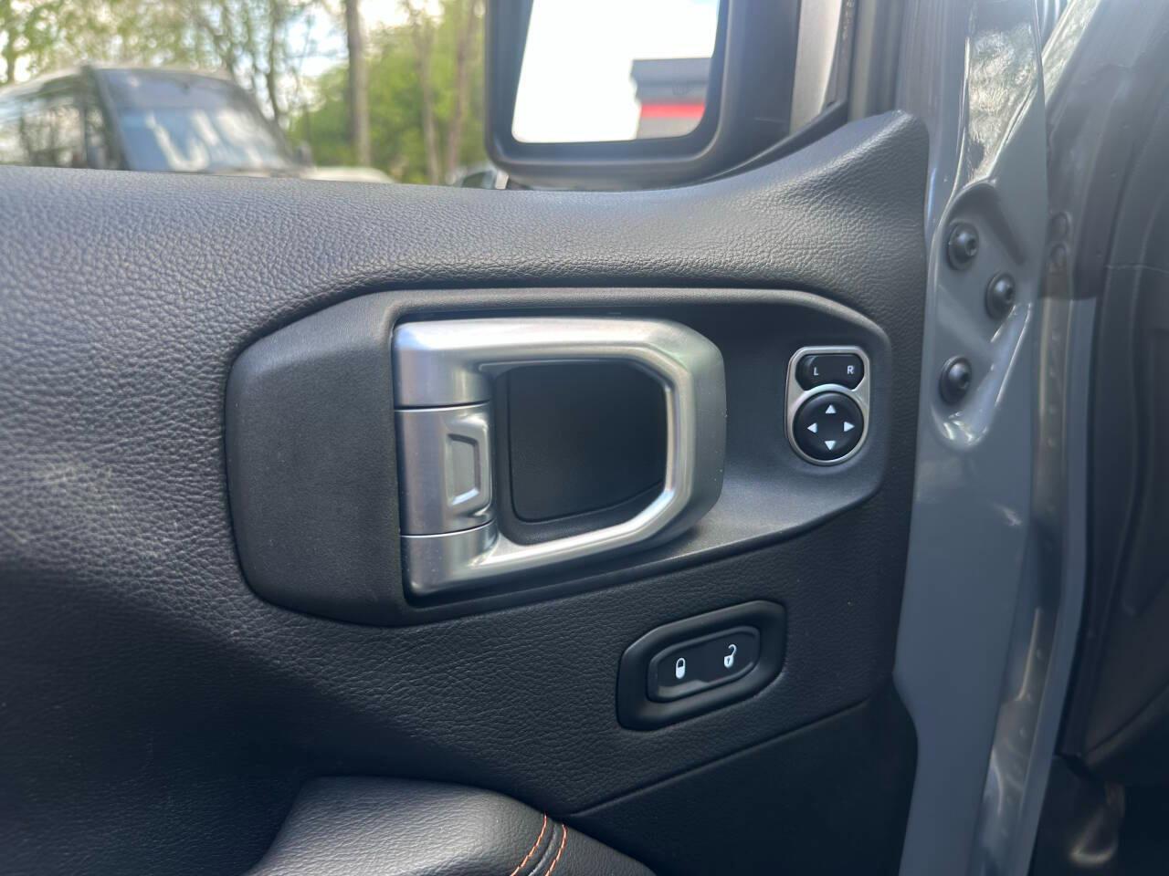 Jeep Gladiator Mojave 2021