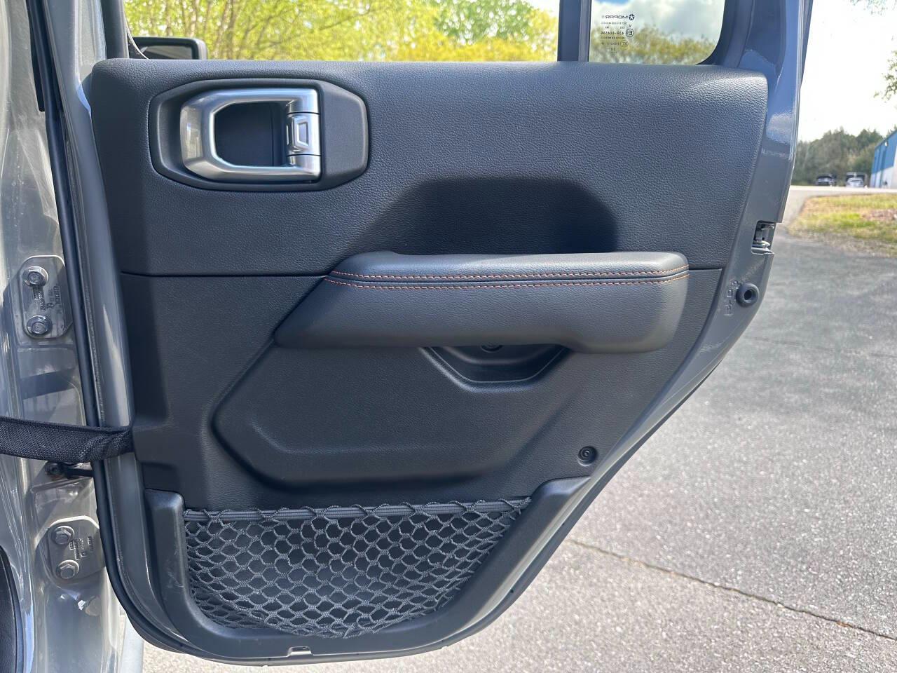 Jeep Gladiator Mojave 2021