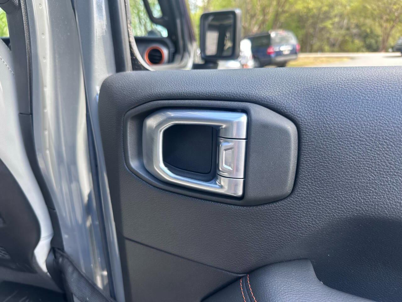 Jeep Gladiator Mojave 2021