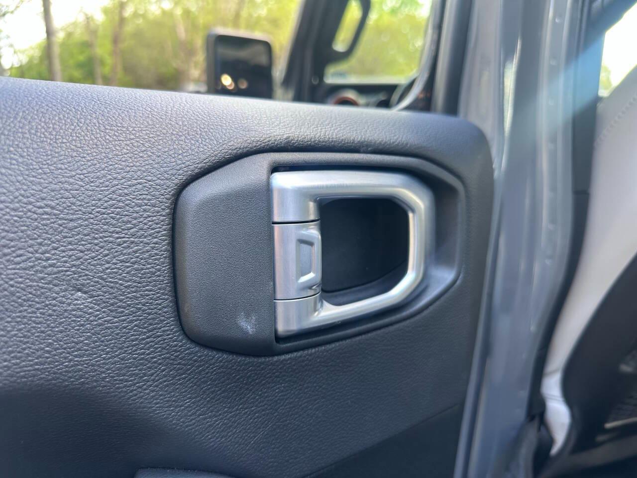 Jeep Gladiator Mojave 2021