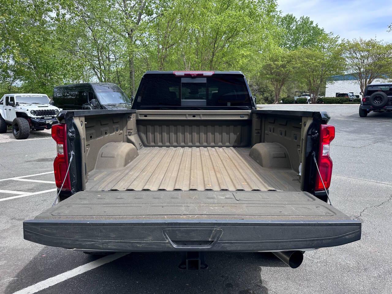 Chevrolet Silverado 2500HD LTZ Crew Cab Short Box 4WD 2024