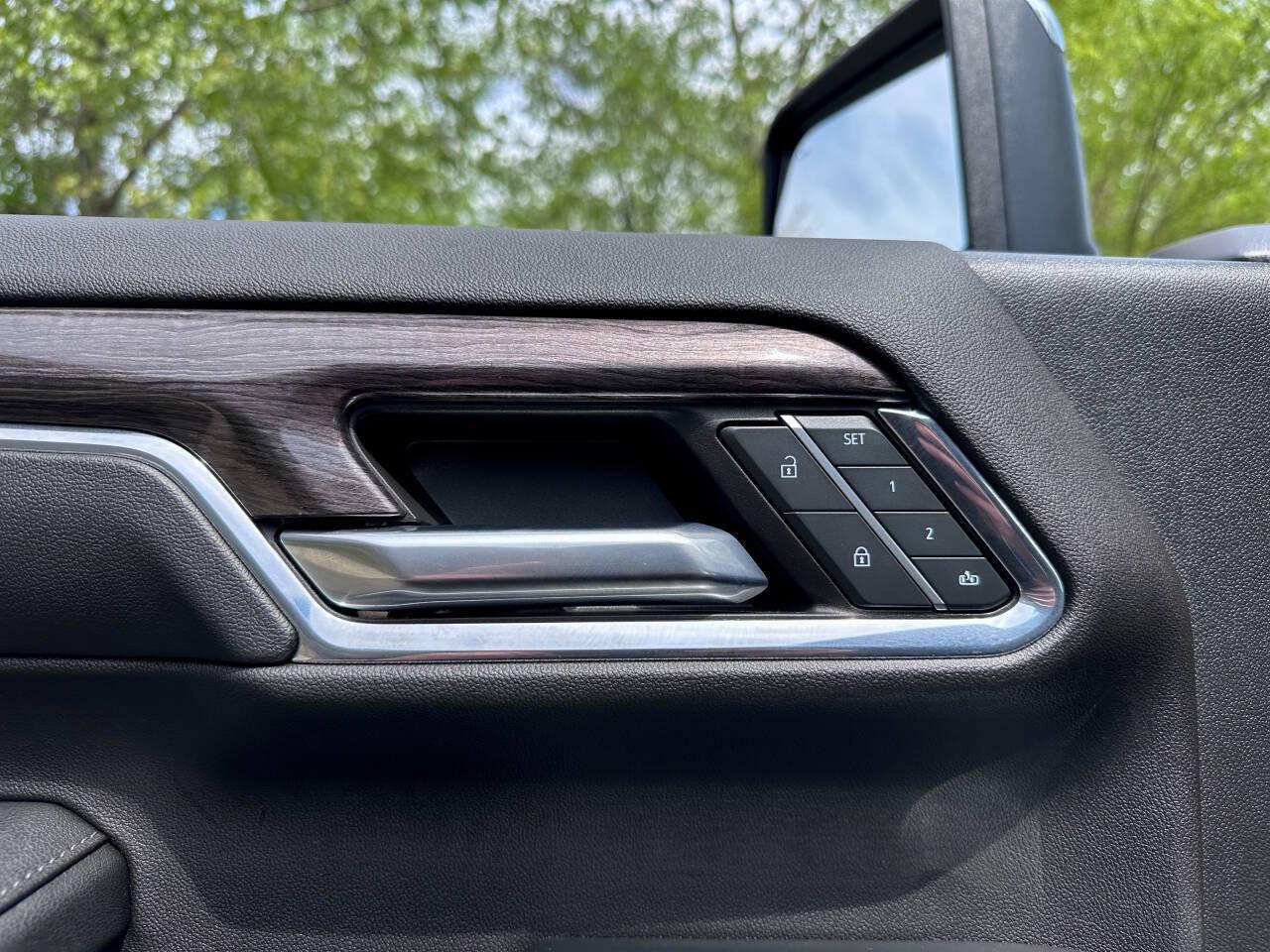 Chevrolet Silverado 2500HD LTZ Crew Cab Short Box 4WD 2024