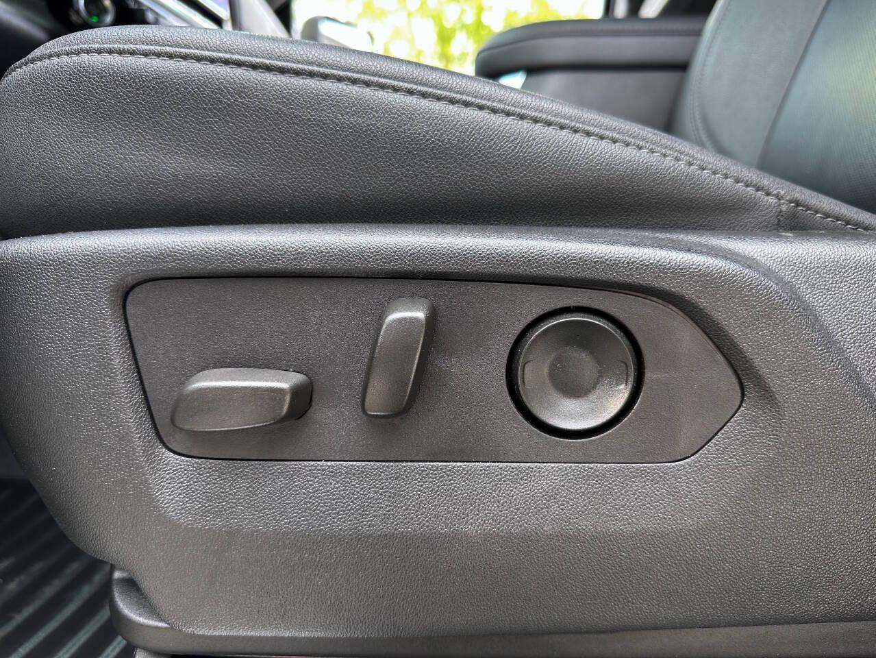 Chevrolet Silverado 2500HD LTZ Crew Cab Short Box 4WD 2024