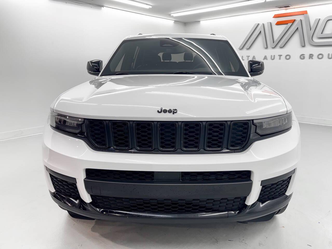 Jeep Grand Cherokee L Laredo 4WD 2024