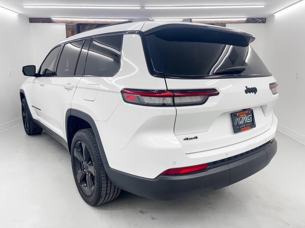 Jeep Grand Cherokee L Laredo 4WD 2024