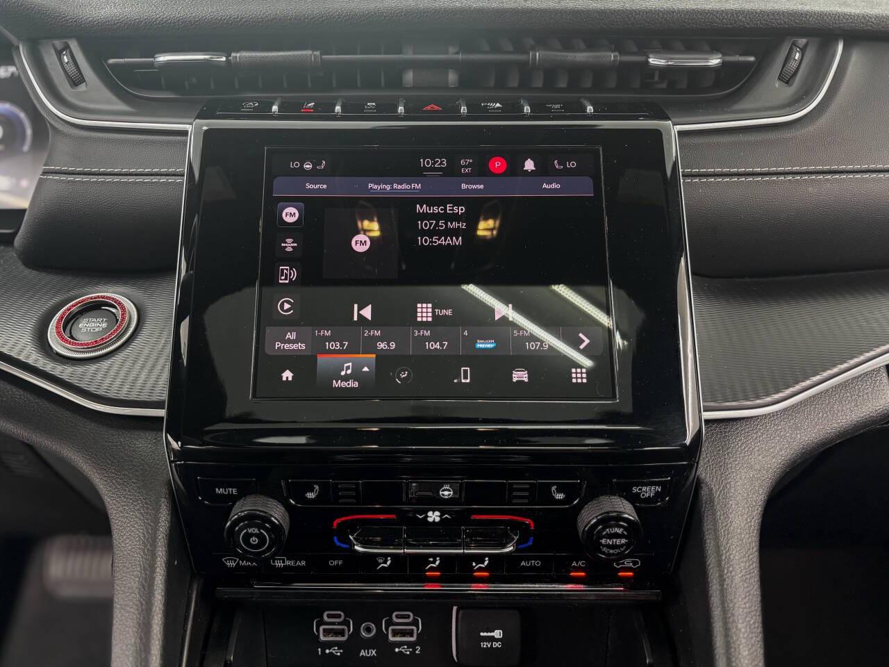 Jeep Grand Cherokee L Laredo 4WD 2024