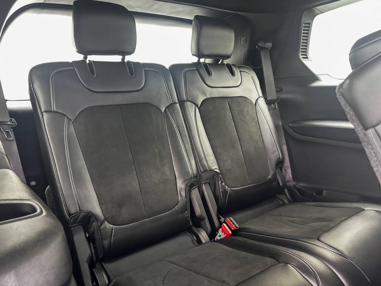 Jeep Grand Cherokee L Laredo 4WD 2024