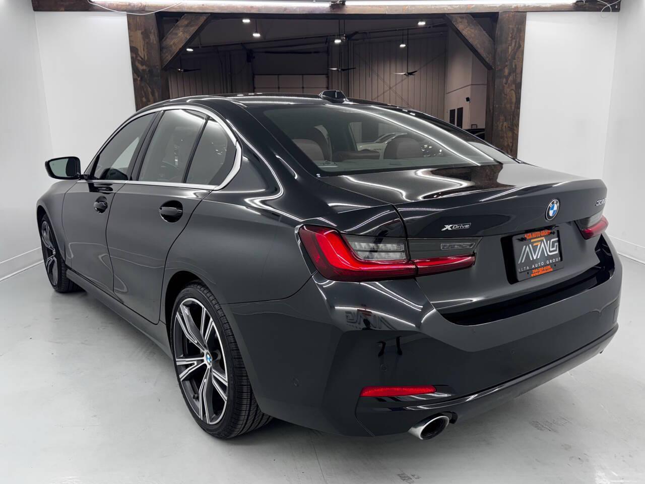 BMW 3-Series 330i xDrive 2024