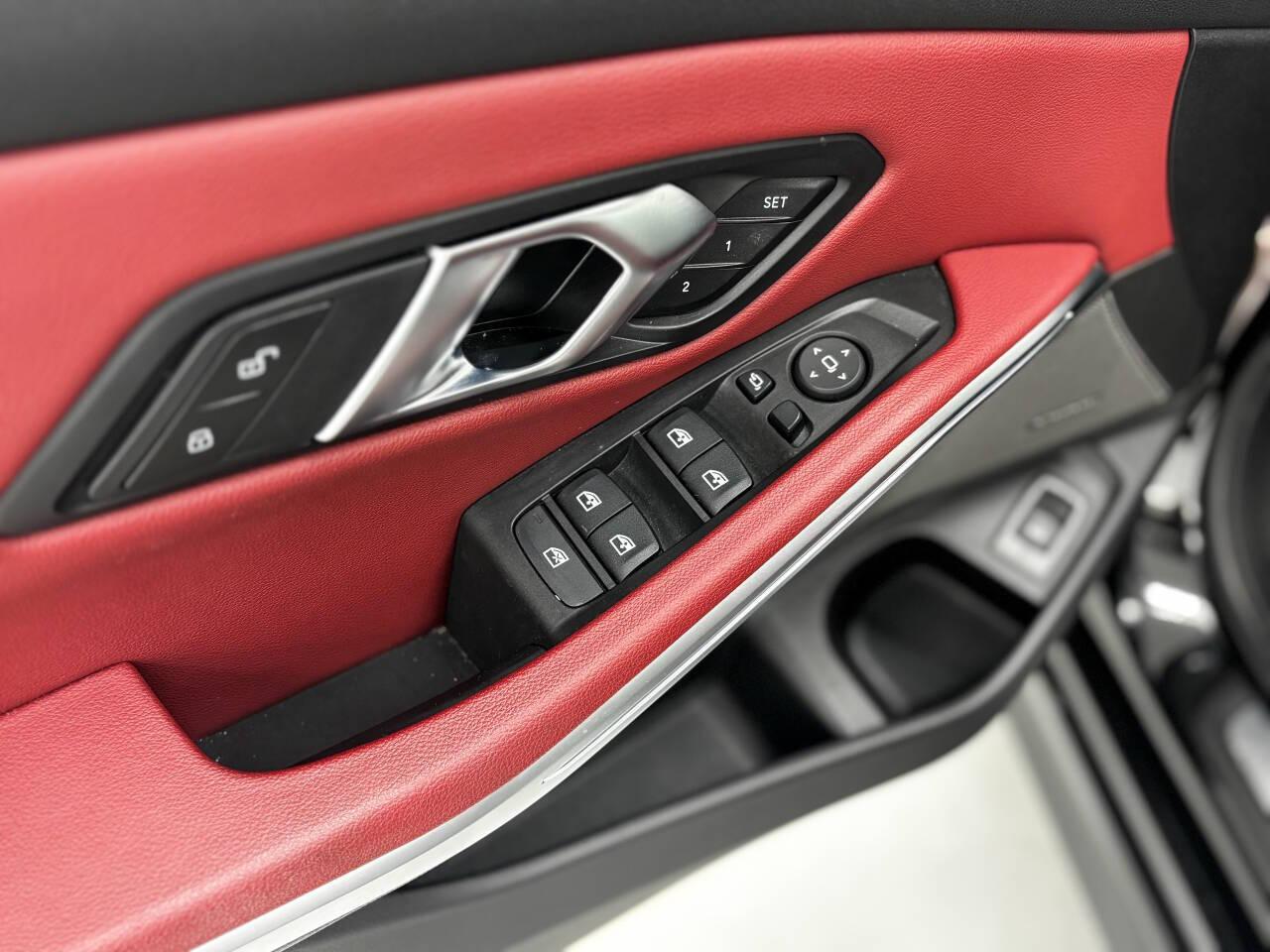 BMW 3-Series 330i xDrive 2024