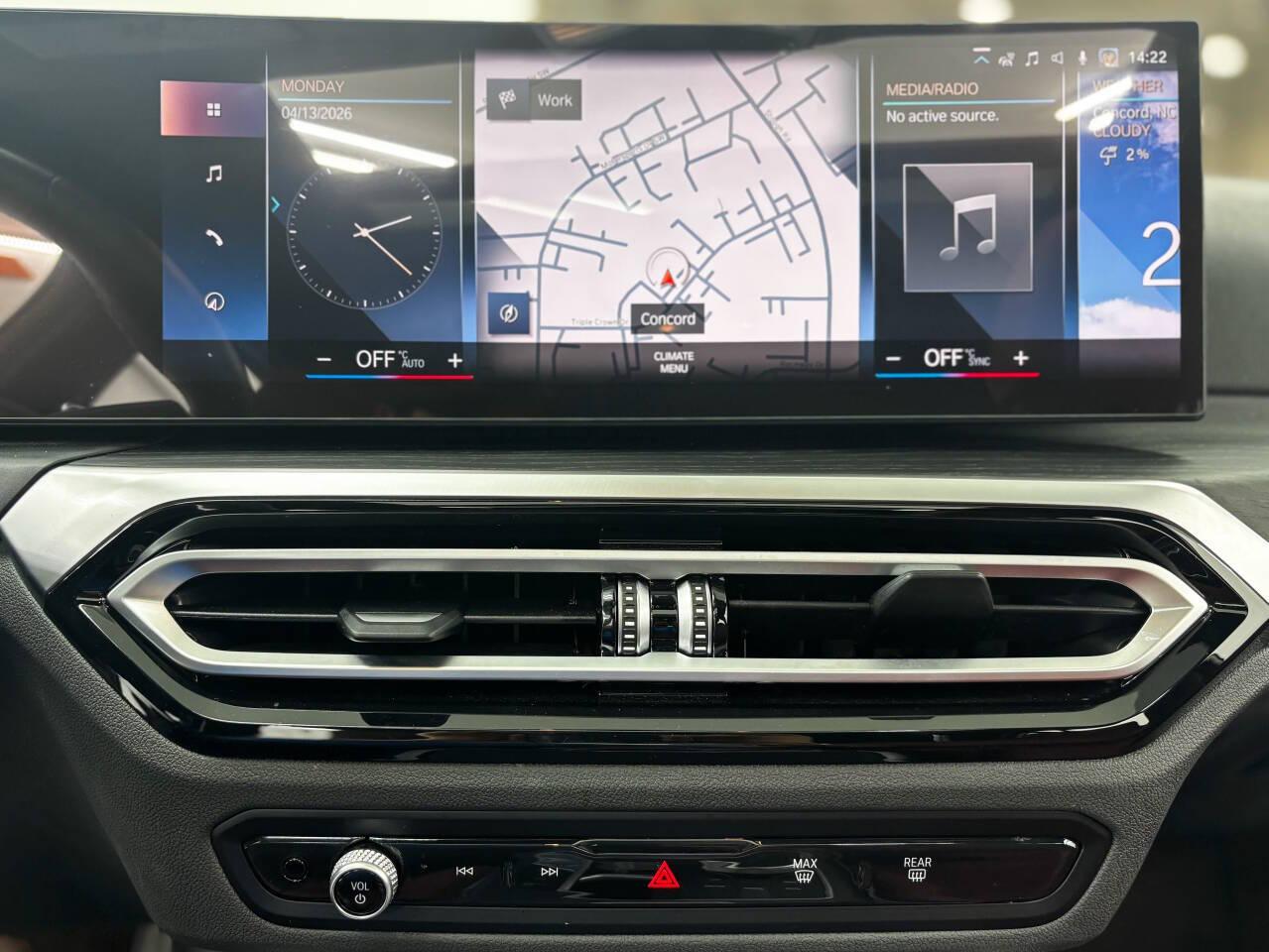 BMW 3-Series 330i xDrive 2024