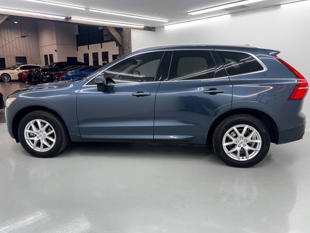 Volvo XC60 T5 Momentum 2021