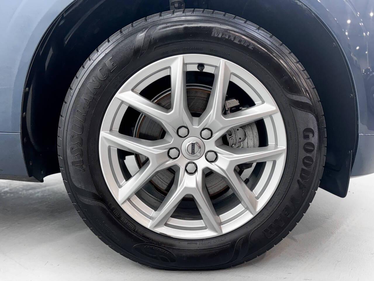 Volvo XC60 T5 Momentum 2021