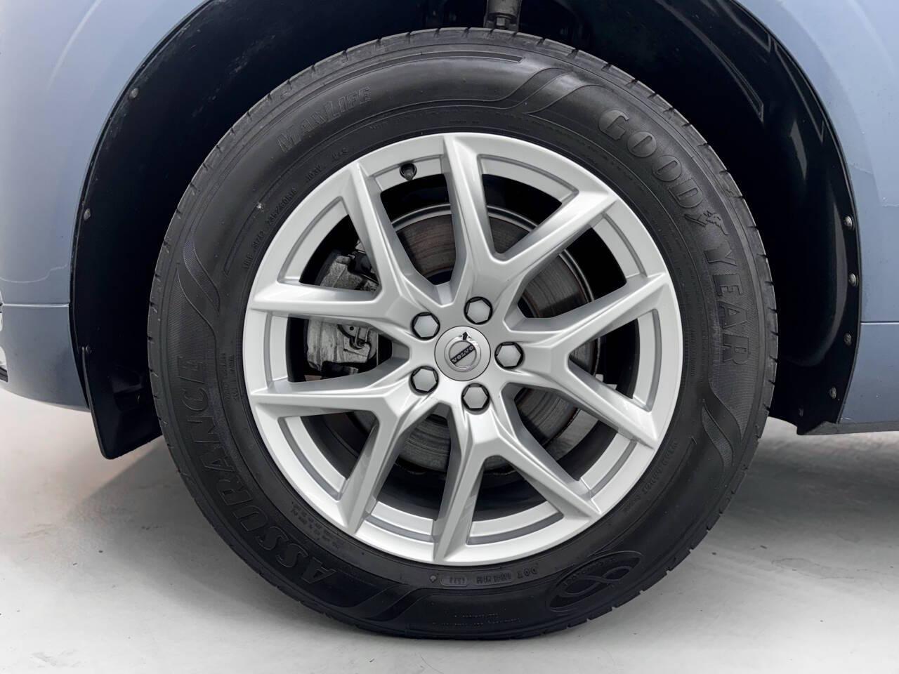 Volvo XC60 T5 Momentum 2021