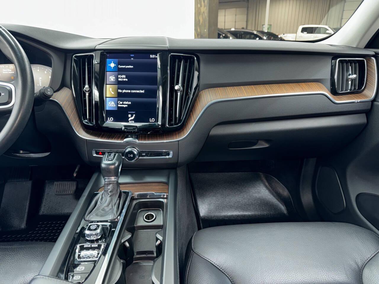 Volvo XC60 T5 Momentum 2021