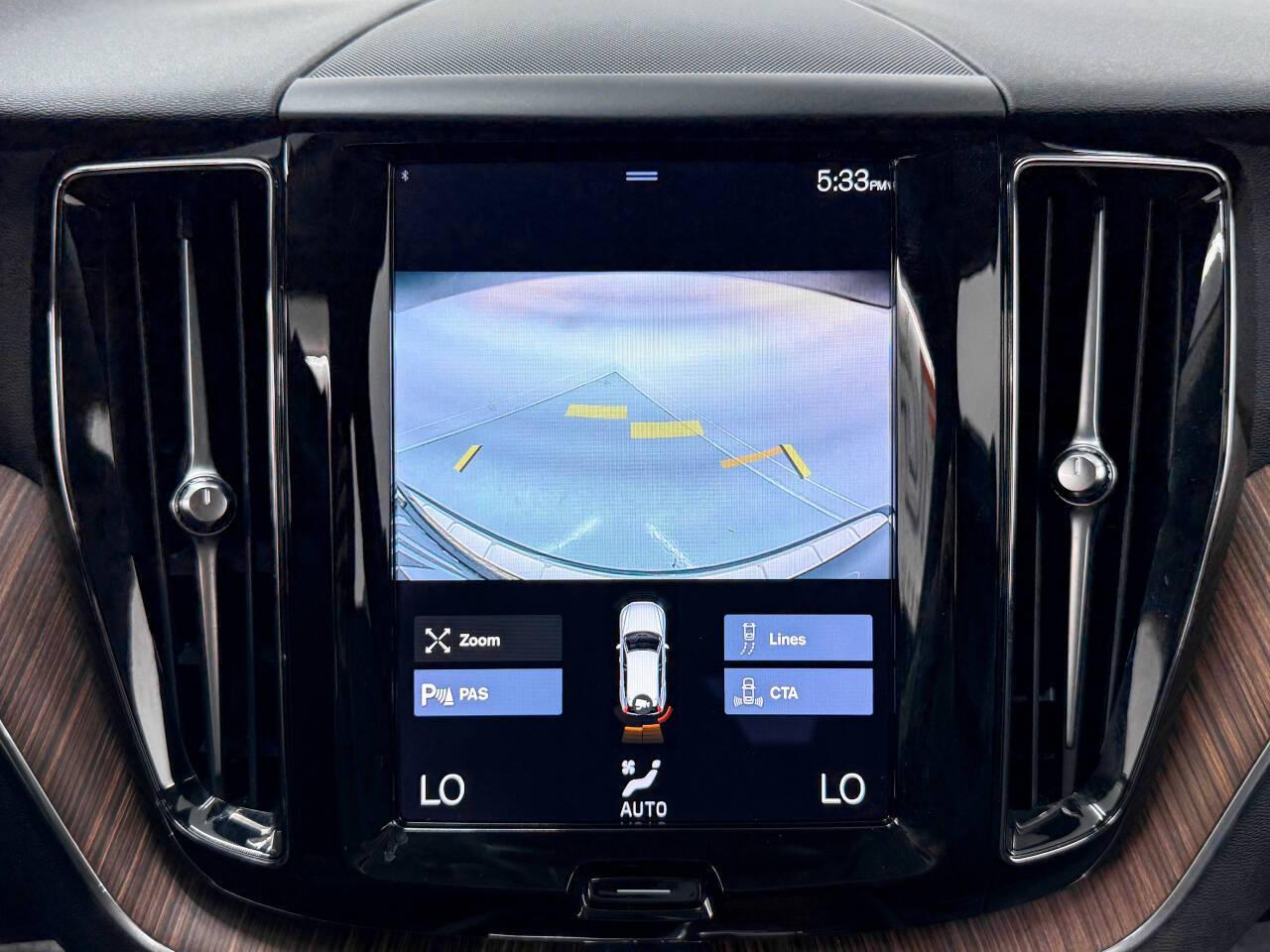 Volvo XC60 T5 Momentum 2021