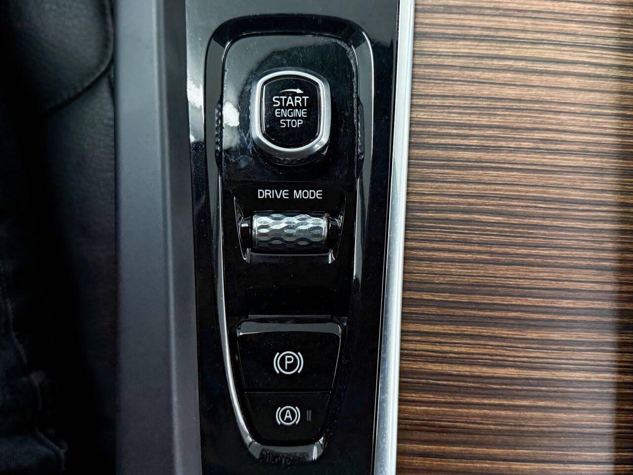 Volvo XC60 T5 Momentum 2021