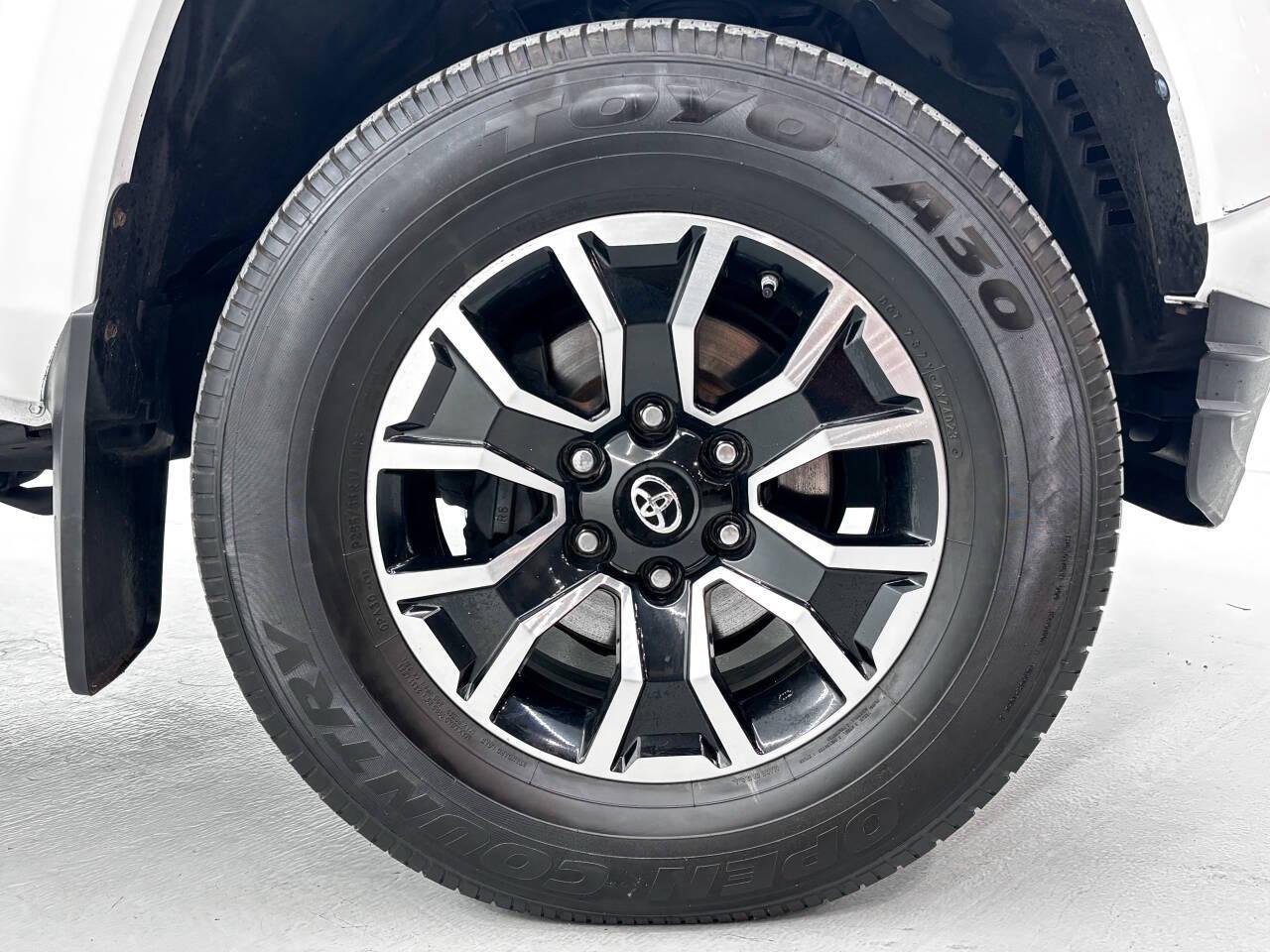 Toyota Tacoma SR5 Double Cab Long Bed V6 6AT 4WD 2021