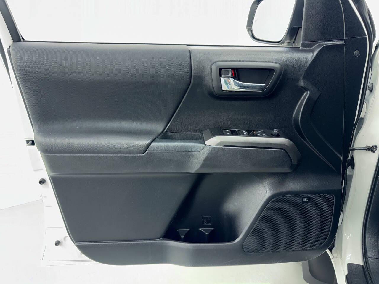 Toyota Tacoma SR5 Double Cab Long Bed V6 6AT 4WD 2021