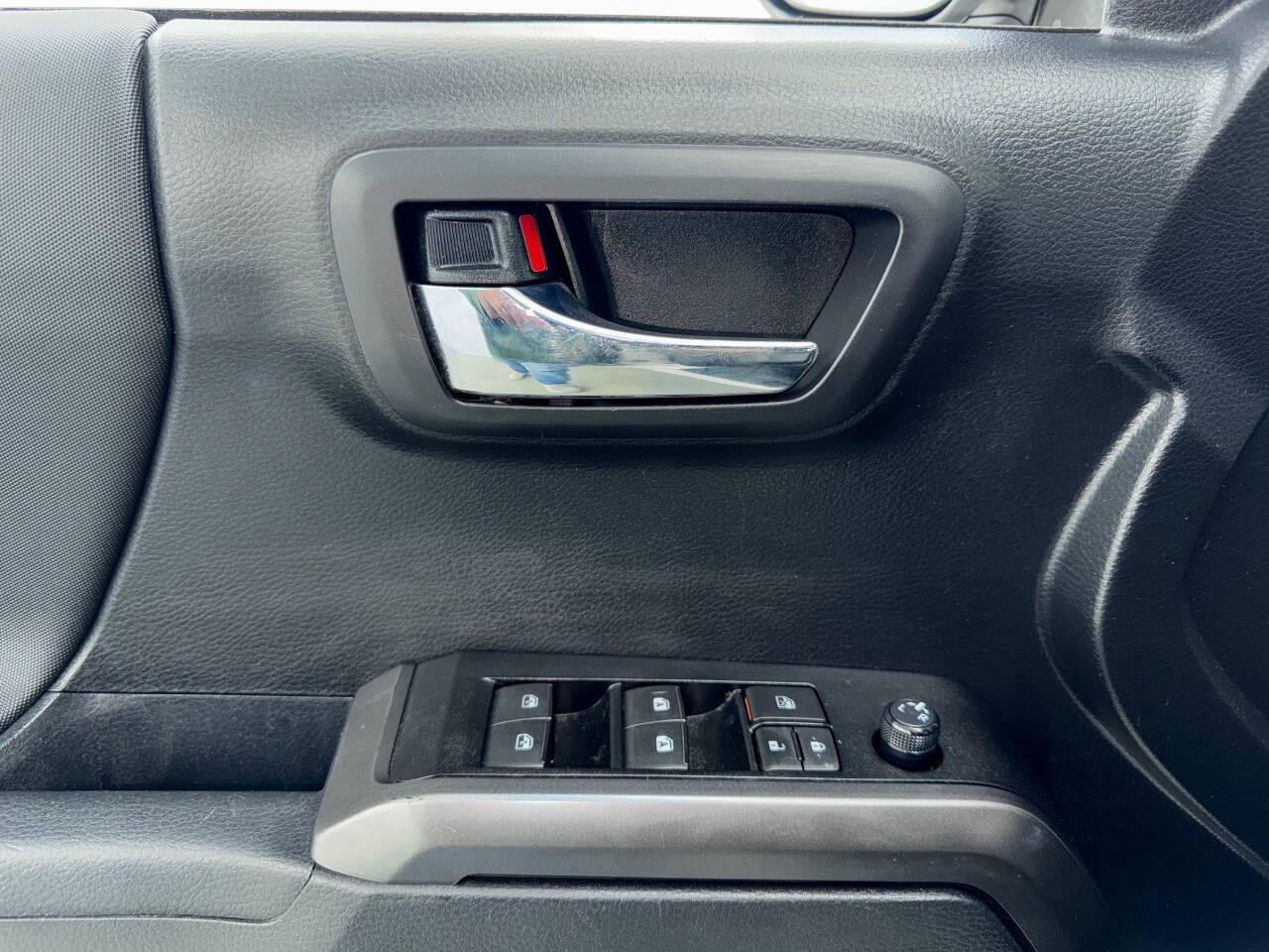 Toyota Tacoma SR5 Double Cab Long Bed V6 6AT 4WD 2021