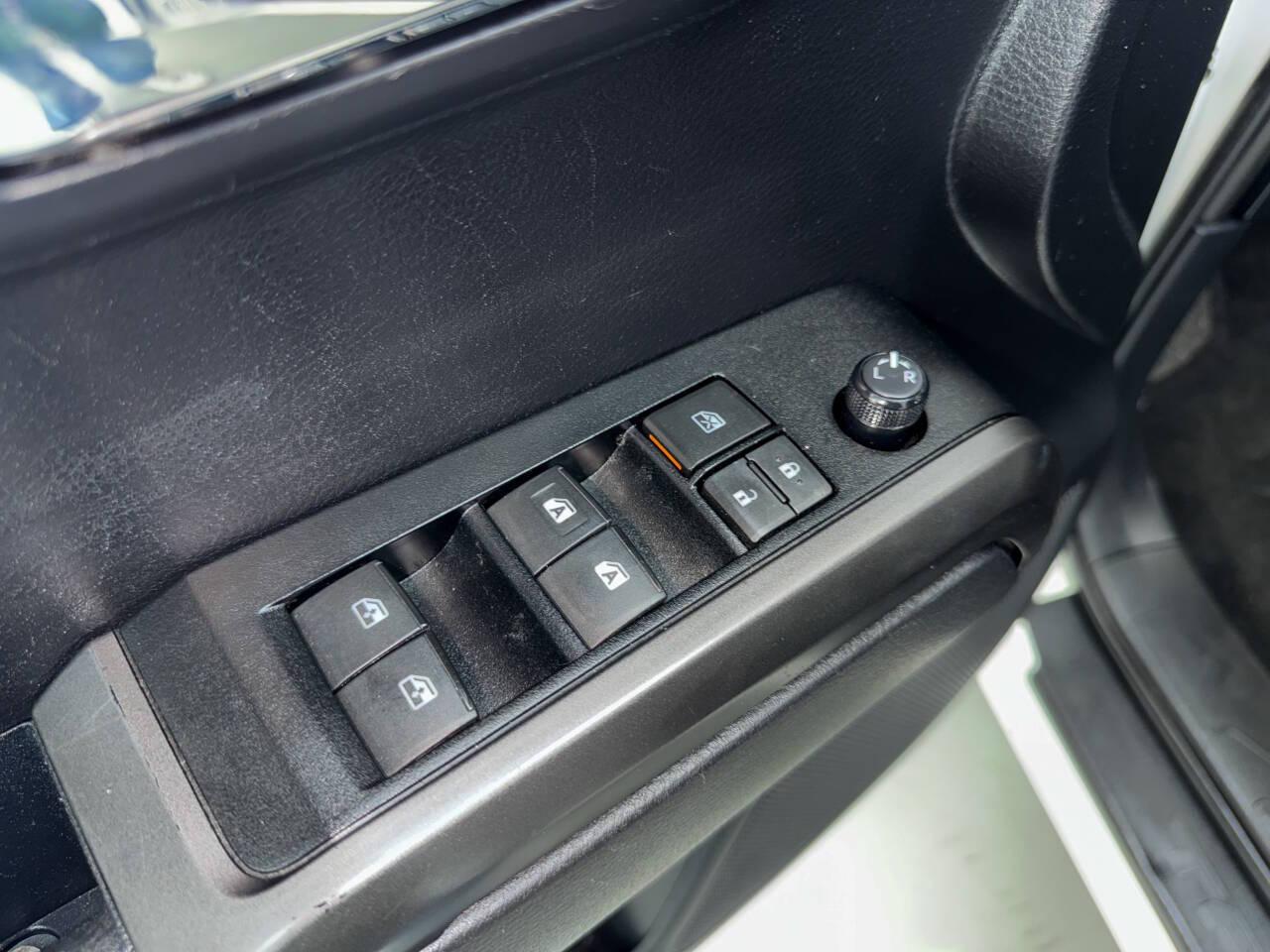 Toyota Tacoma SR5 Double Cab Long Bed V6 6AT 4WD 2021