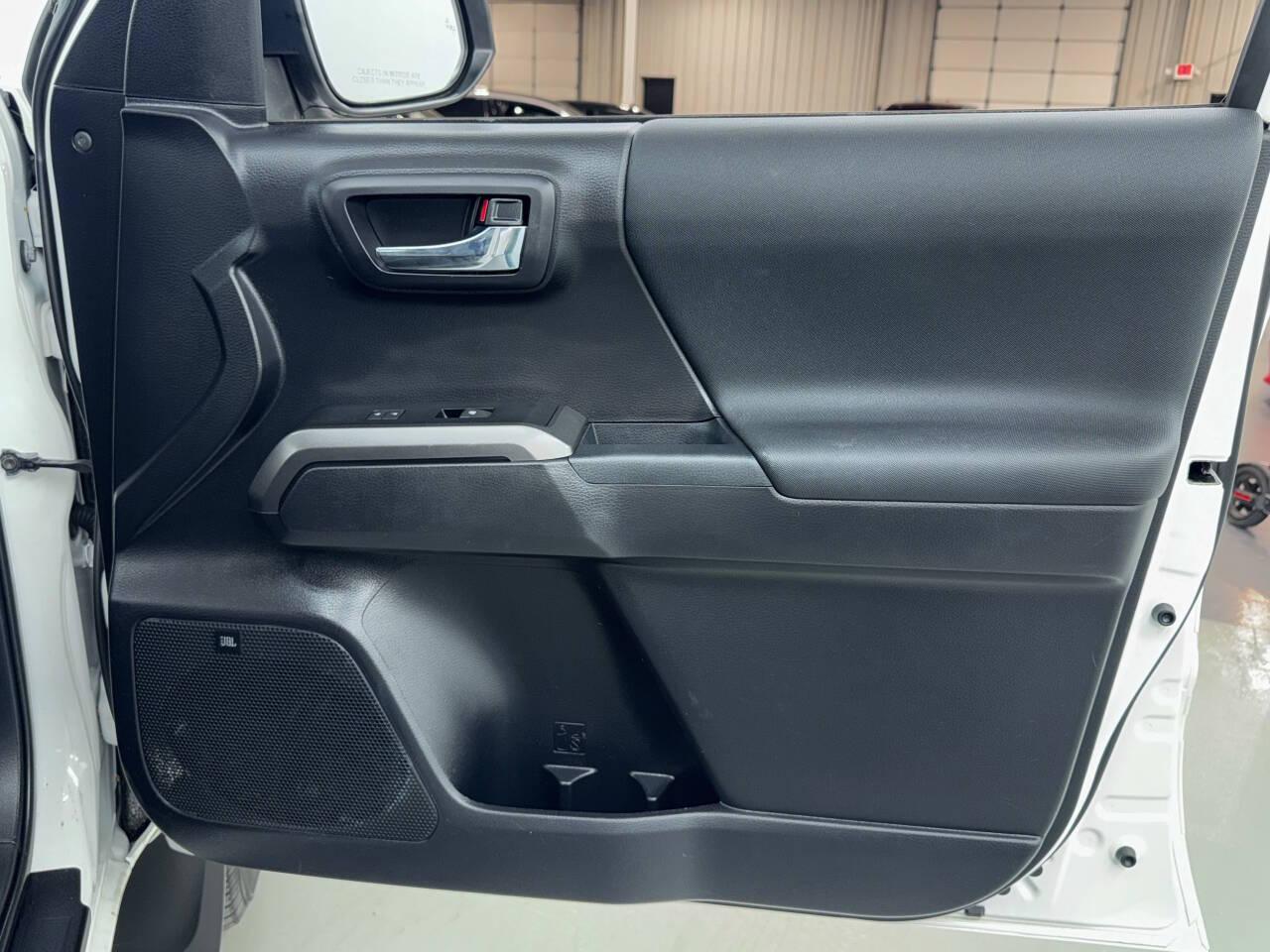 Toyota Tacoma SR5 Double Cab Long Bed V6 6AT 4WD 2021