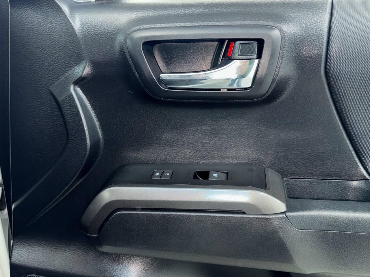 Toyota Tacoma SR5 Double Cab Long Bed V6 6AT 4WD 2021