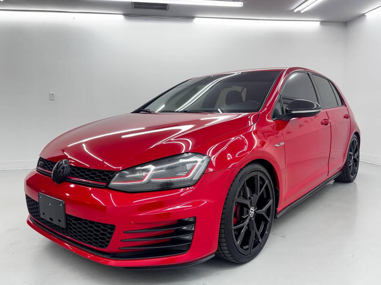 Volkswagen Golf GTI S 6A 4-Door 2017