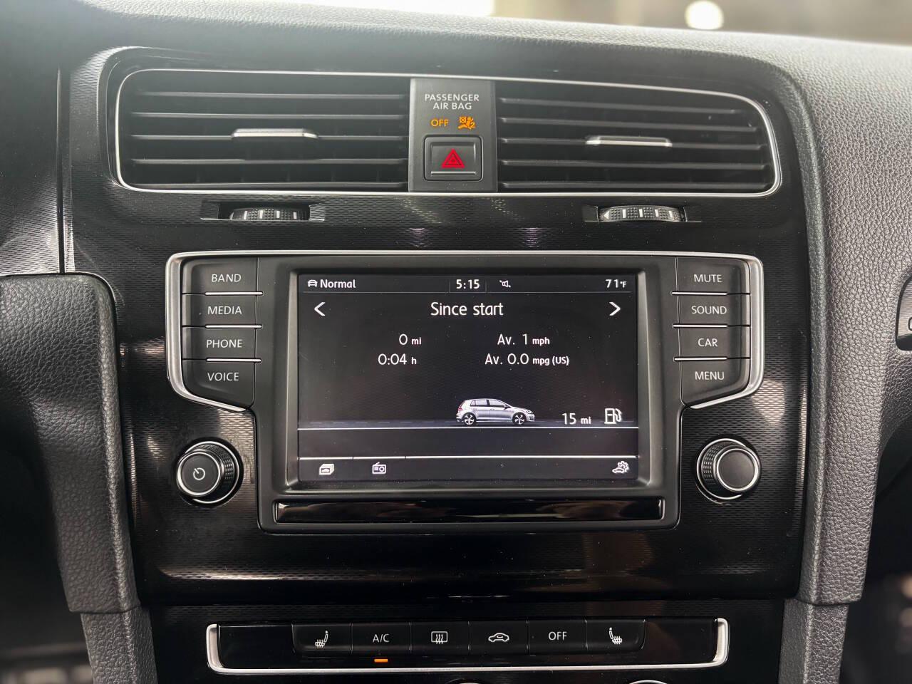 Volkswagen Golf GTI S 6A 4-Door 2017