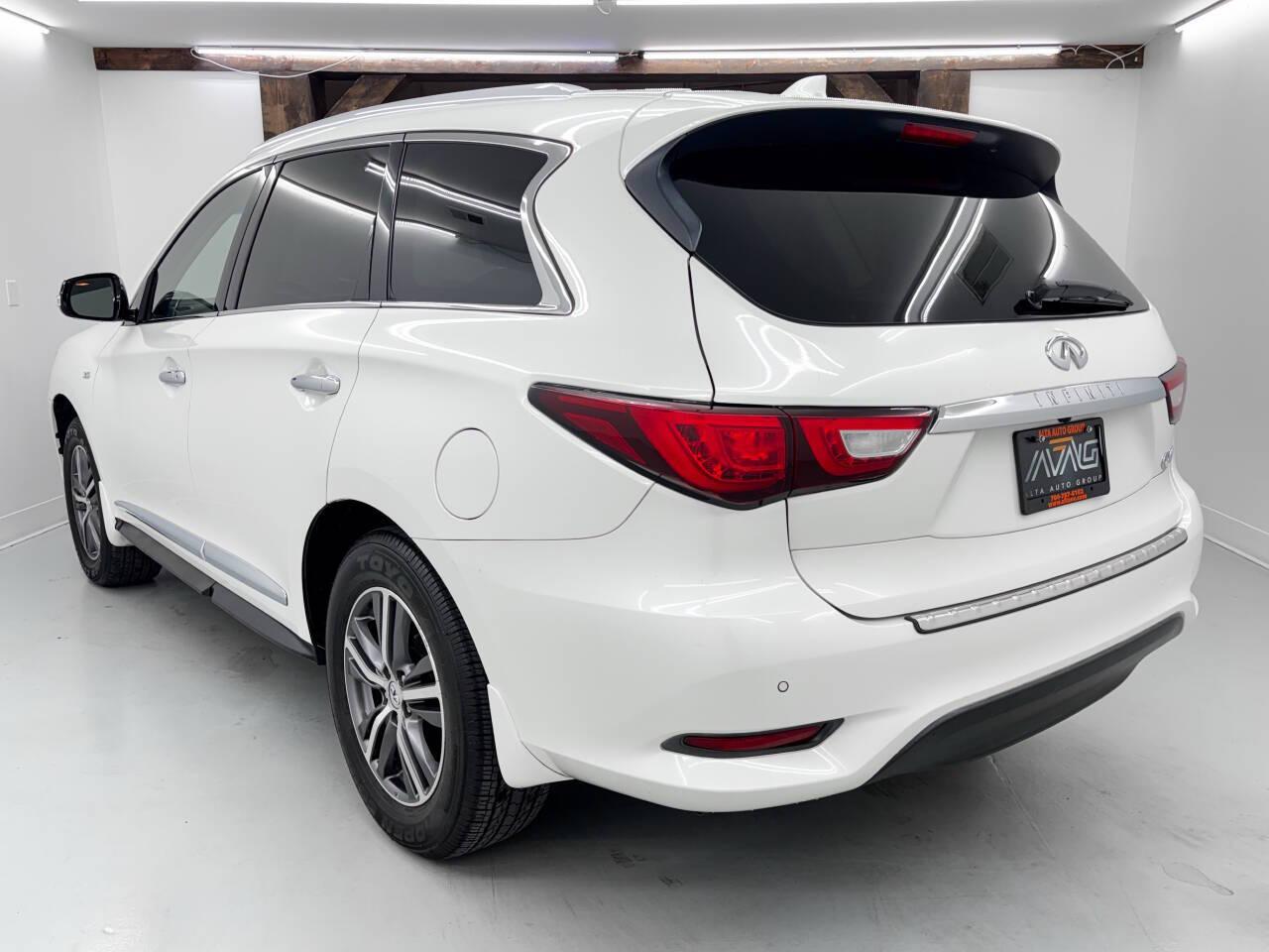 Infiniti QX60 Base AWD 2016