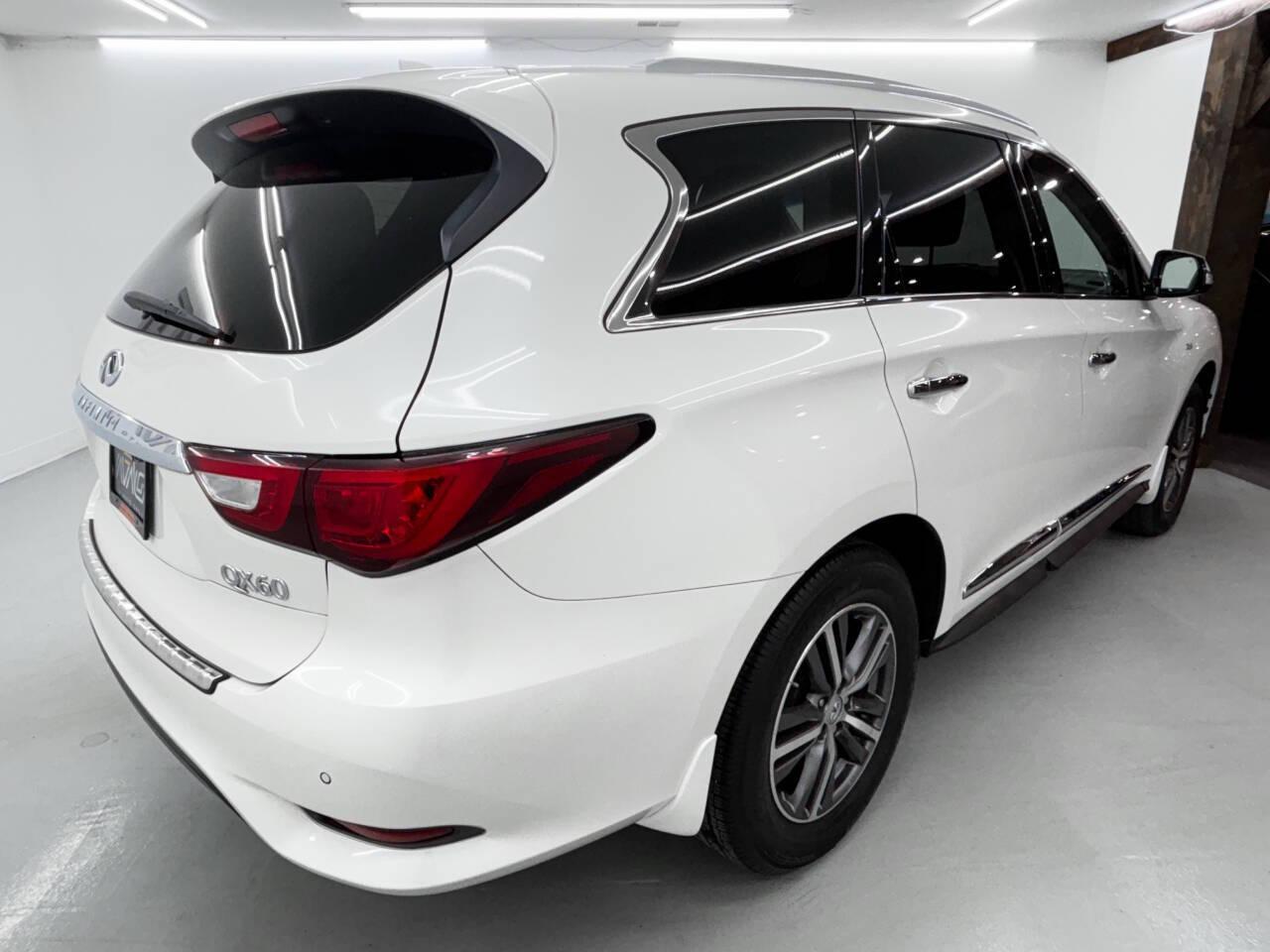 Infiniti QX60 Base AWD 2016