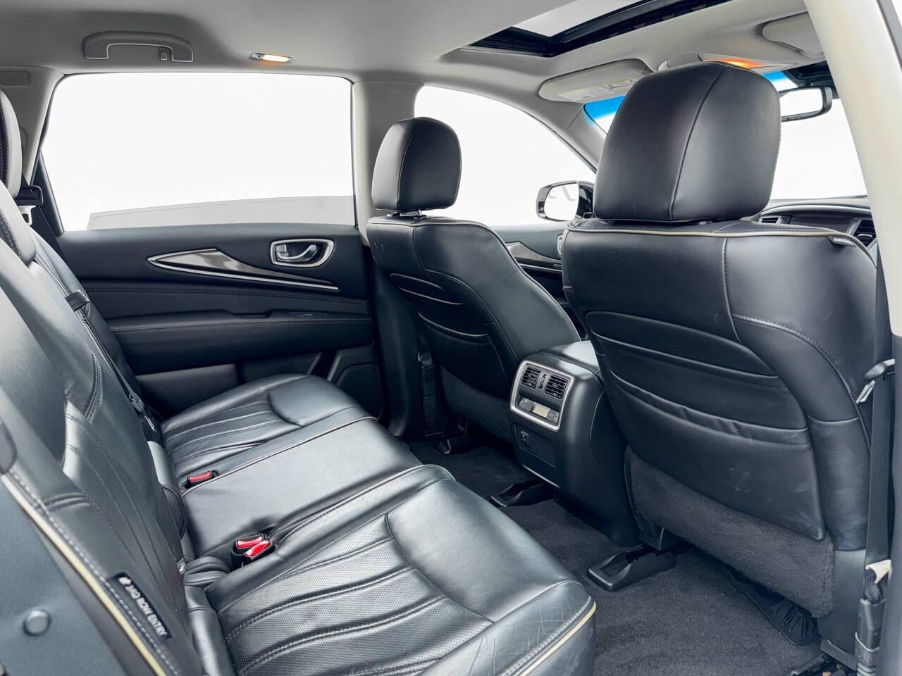 Infiniti QX60 Base AWD 2016