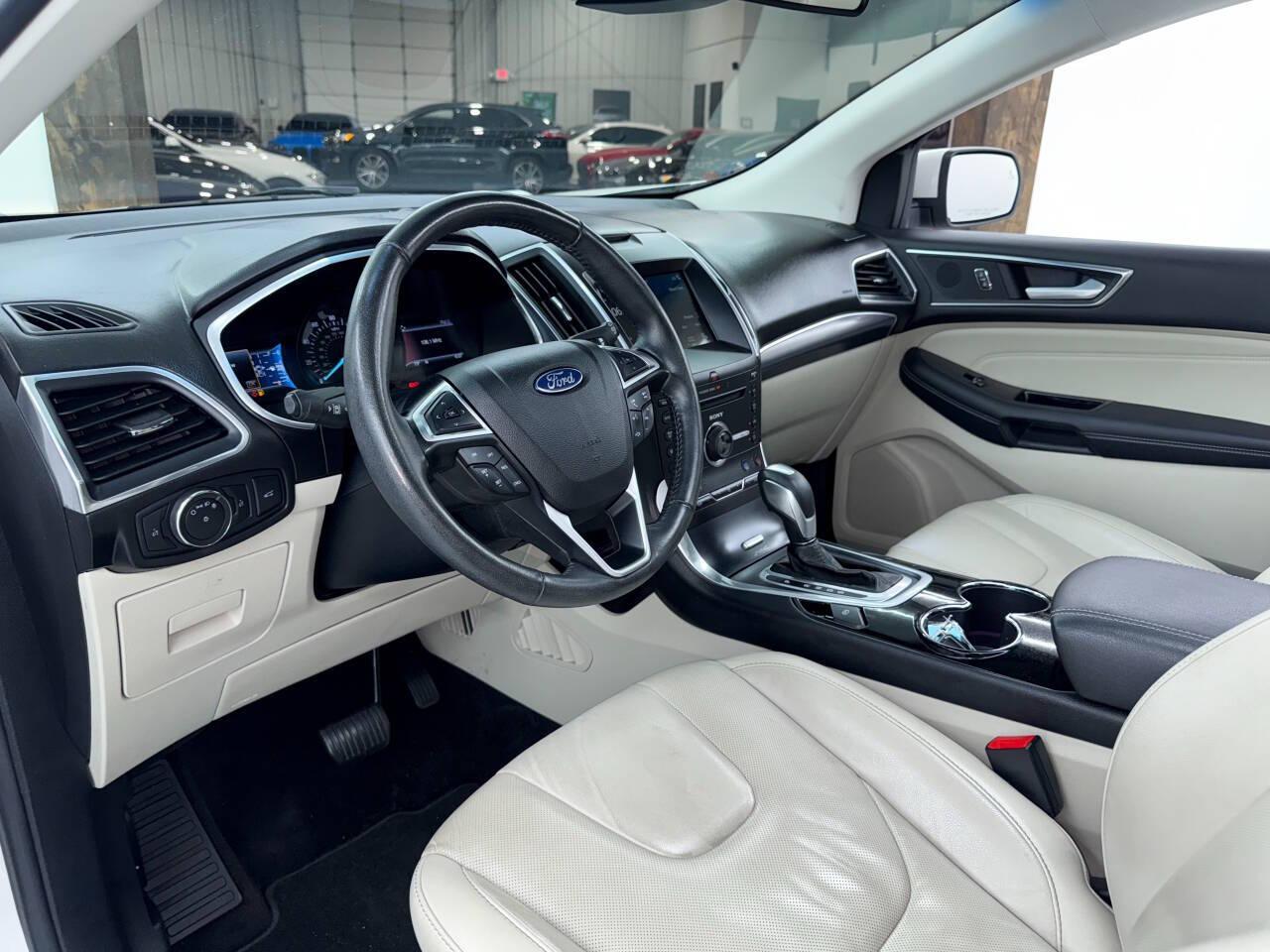 Ford Edge Titanium AWD 2016