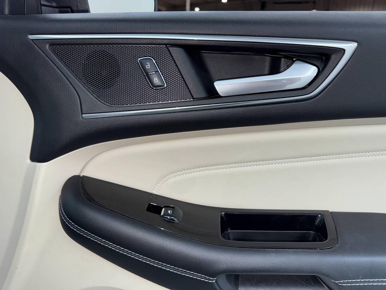 Ford Edge Titanium AWD 2016