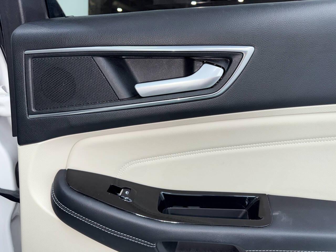 Ford Edge Titanium AWD 2016