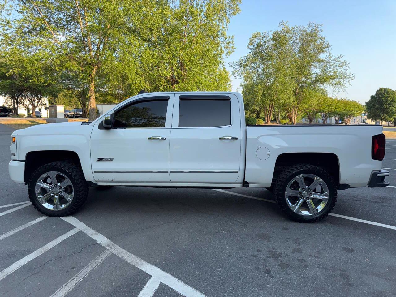 Chevrolet Silverado 1500 LTZ Crew Cab 4WD 2018