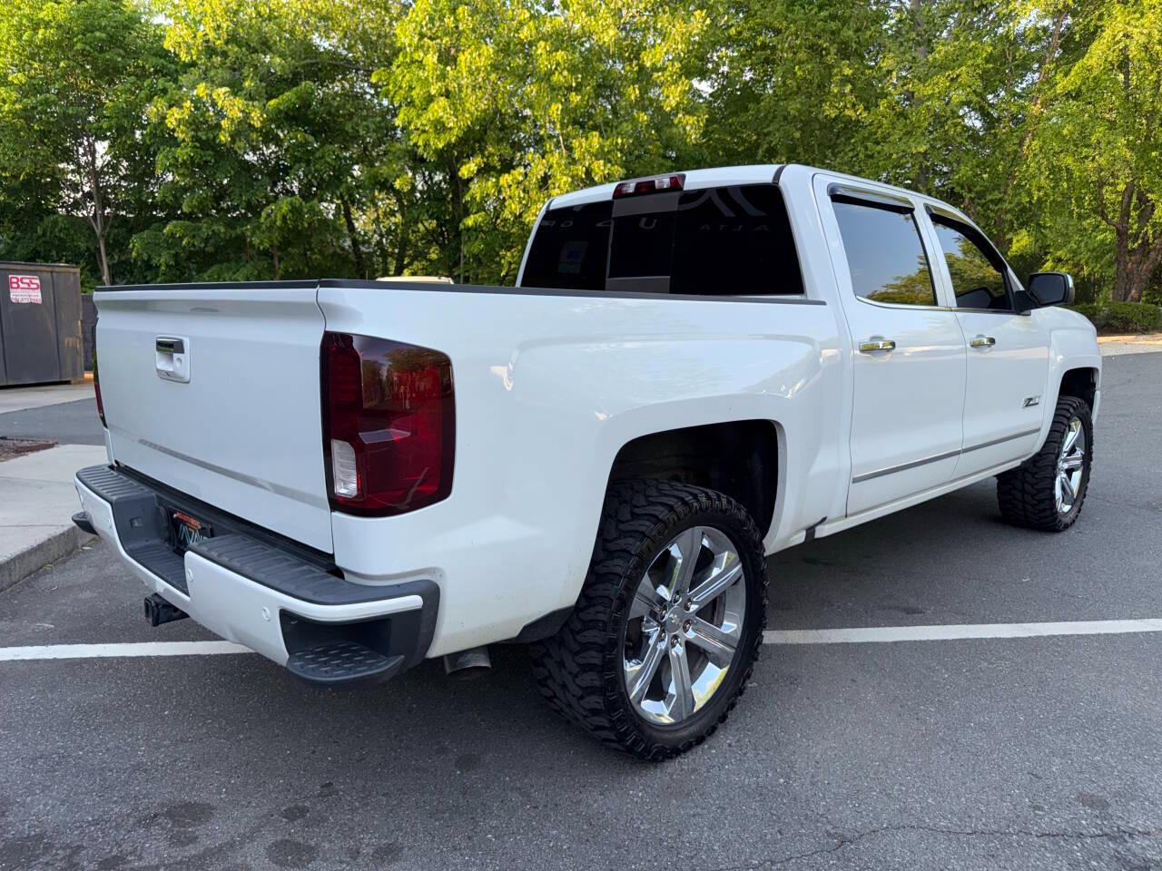 Chevrolet Silverado 1500 LTZ Crew Cab 4WD 2018