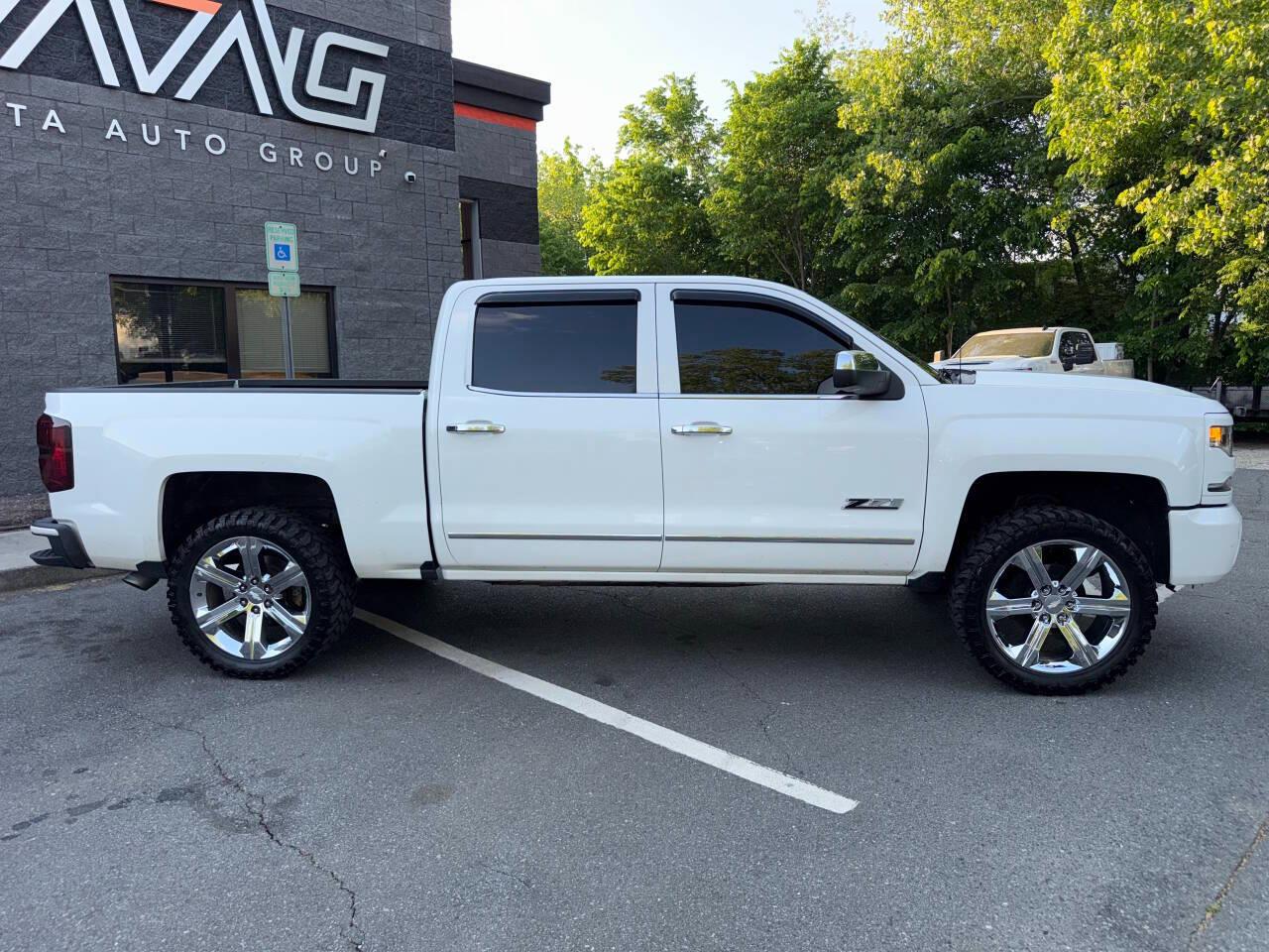 Chevrolet Silverado 1500 LTZ Crew Cab 4WD 2018