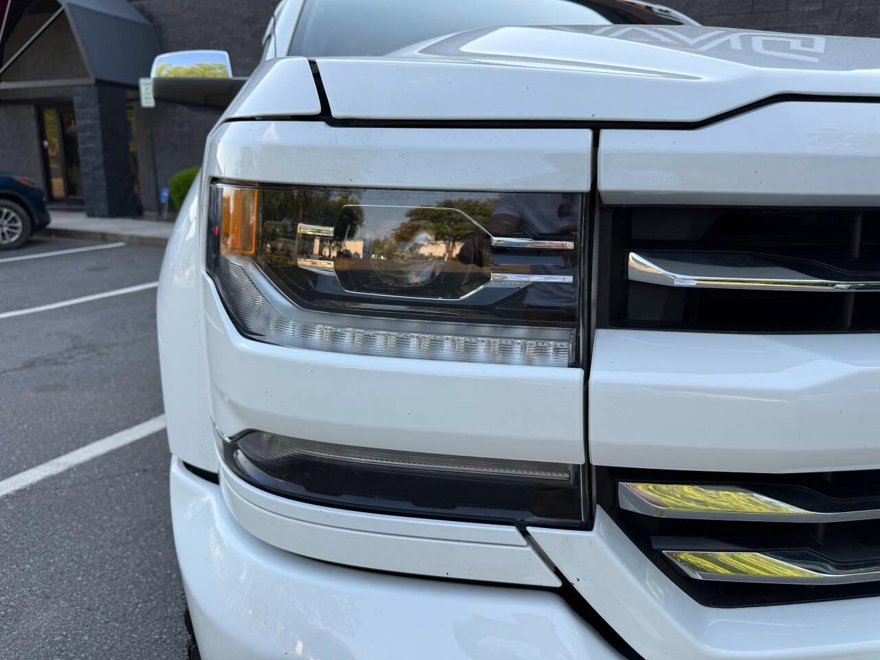 Chevrolet Silverado 1500 LTZ Crew Cab 4WD 2018