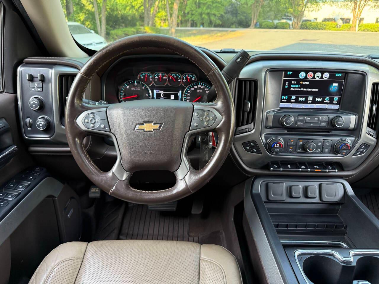 Chevrolet Silverado 1500 LTZ Crew Cab 4WD 2018