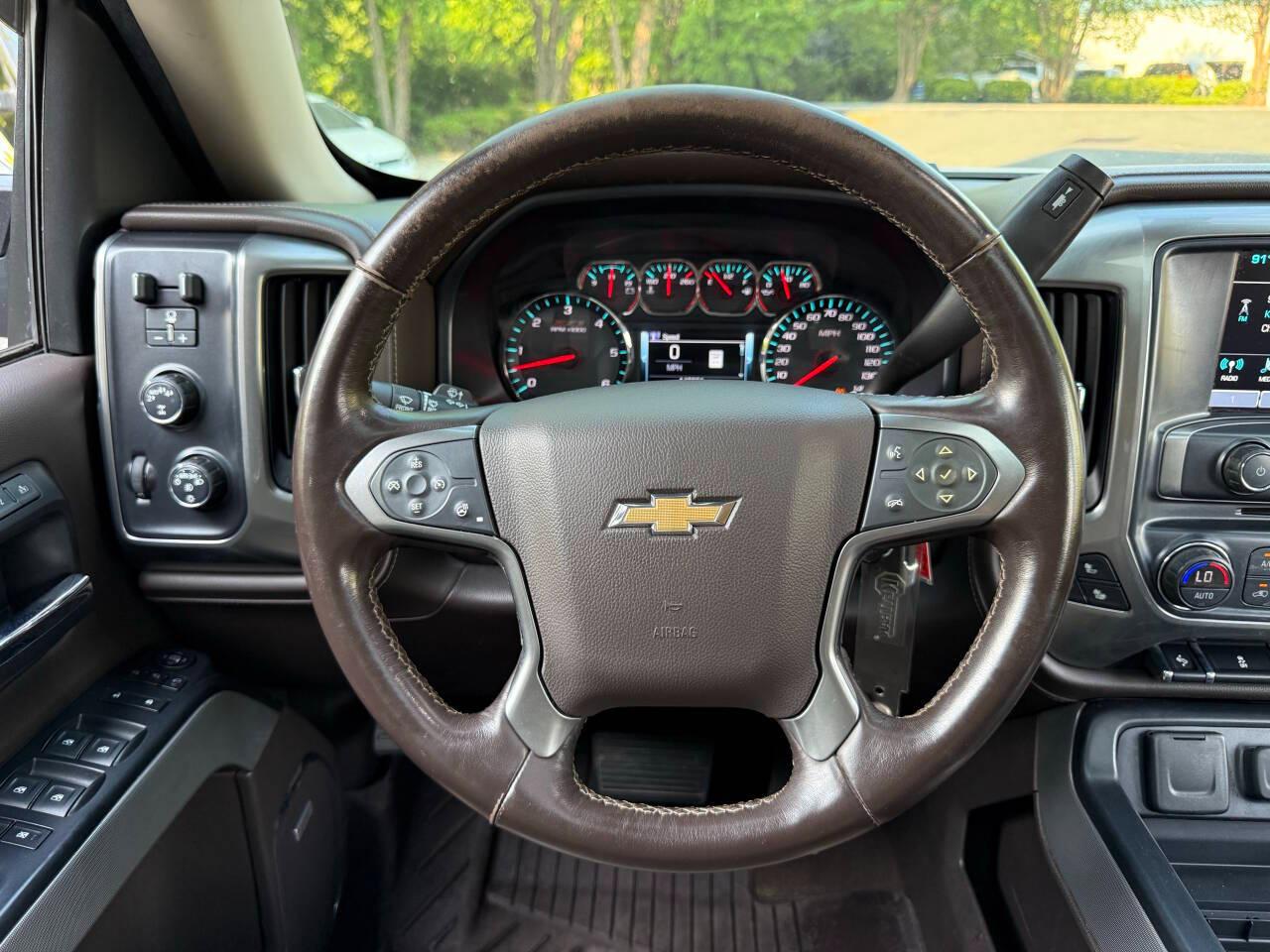 Chevrolet Silverado 1500 LTZ Crew Cab 4WD 2018