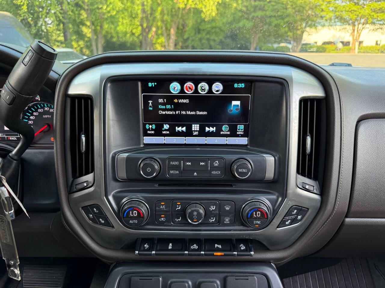 Chevrolet Silverado 1500 LTZ Crew Cab 4WD 2018
