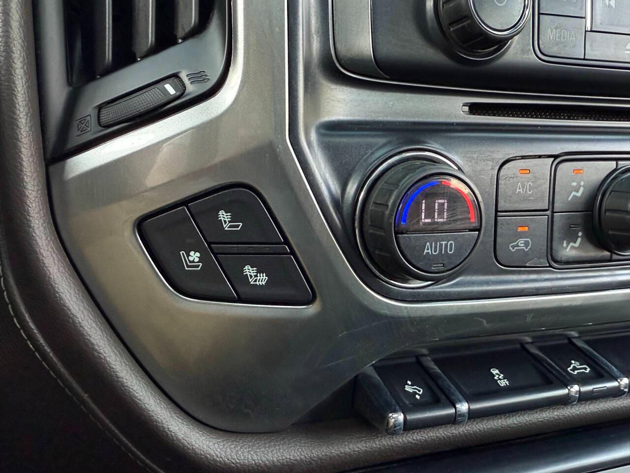 Chevrolet Silverado 1500 LTZ Crew Cab 4WD 2018