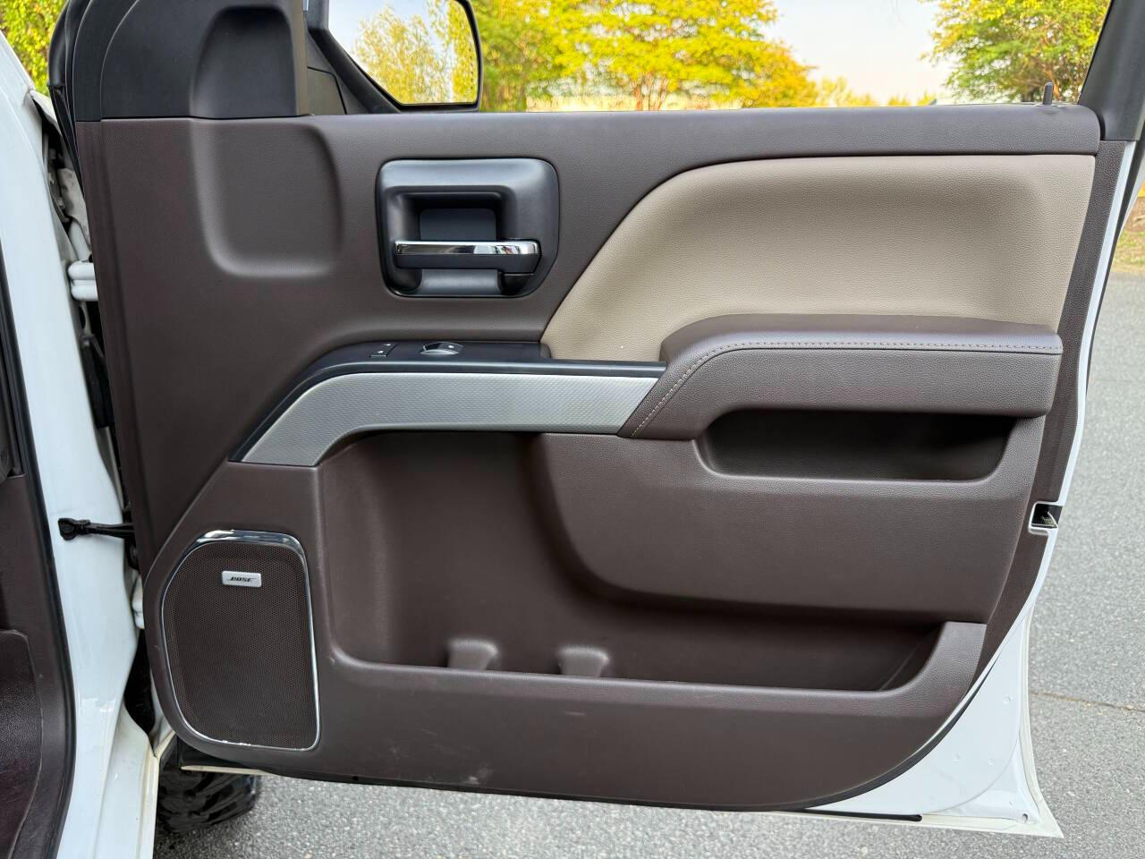 Chevrolet Silverado 1500 LTZ Crew Cab 4WD 2018