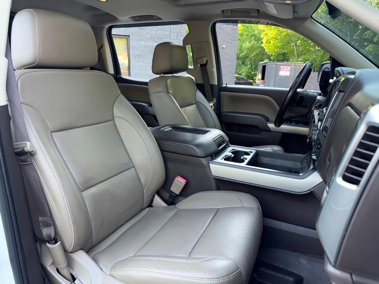 Chevrolet Silverado 1500 LTZ Crew Cab 4WD 2018