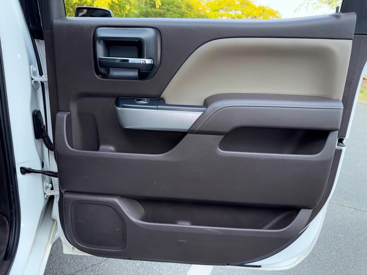 Chevrolet Silverado 1500 LTZ Crew Cab 4WD 2018