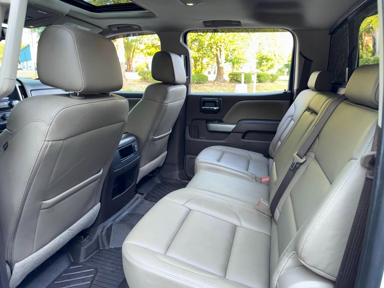 Chevrolet Silverado 1500 LTZ Crew Cab 4WD 2018